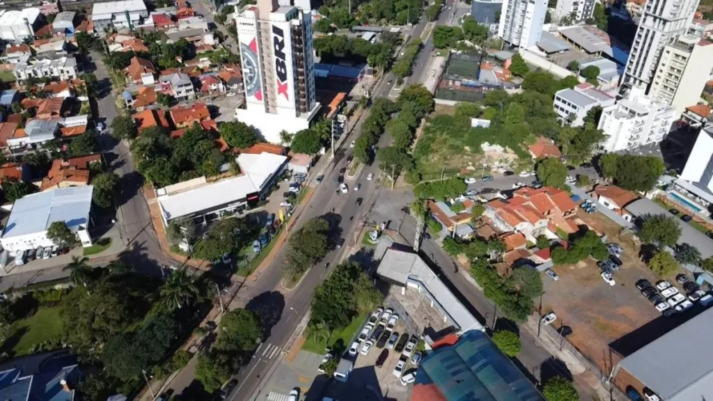 VENDO AMPLIO TERRENO DE 600M2 ZONA EJE CORPORATIVO — foto 3