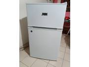 HELADERA JAM FRIGOBAR 110 LITROS 1 MES DE USO