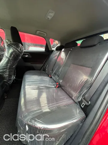 Toyota Auris 2012 — foto 7