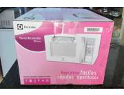 Microondas Electrolux de 20 L
