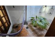 EN ALQUILER COQUETO DUPLEX EN MBURUCUYA