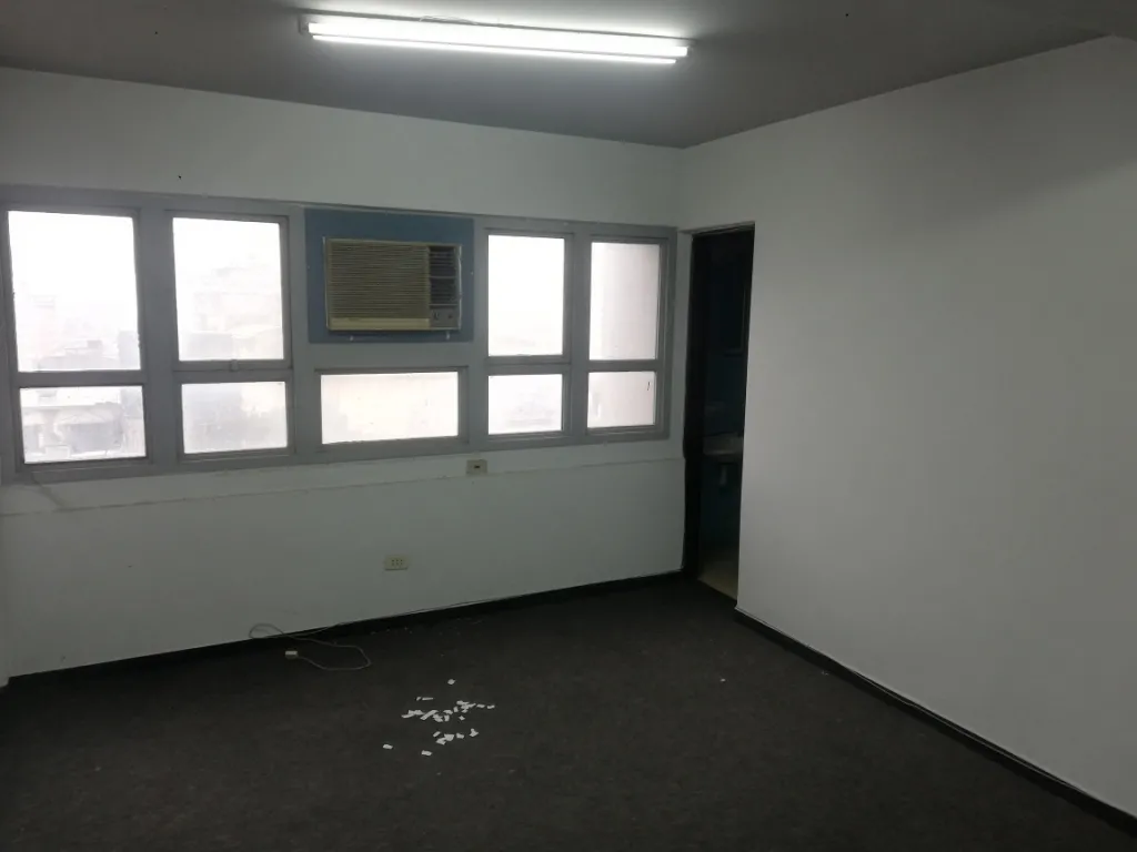 ALQUILAMOS PARA OFICINA,EN IMPORTANTE UBICACION — фото 2