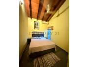 Amplia casa en esquina a la Venta en el Barrio América, Republica de Luque.