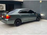 TOYOTA PREMIO 2004 – Buen estado y listo para rodar 🏅