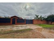 VENDO CASA QUINTA EN ITÁ A PASOS DE ACCESO SUR