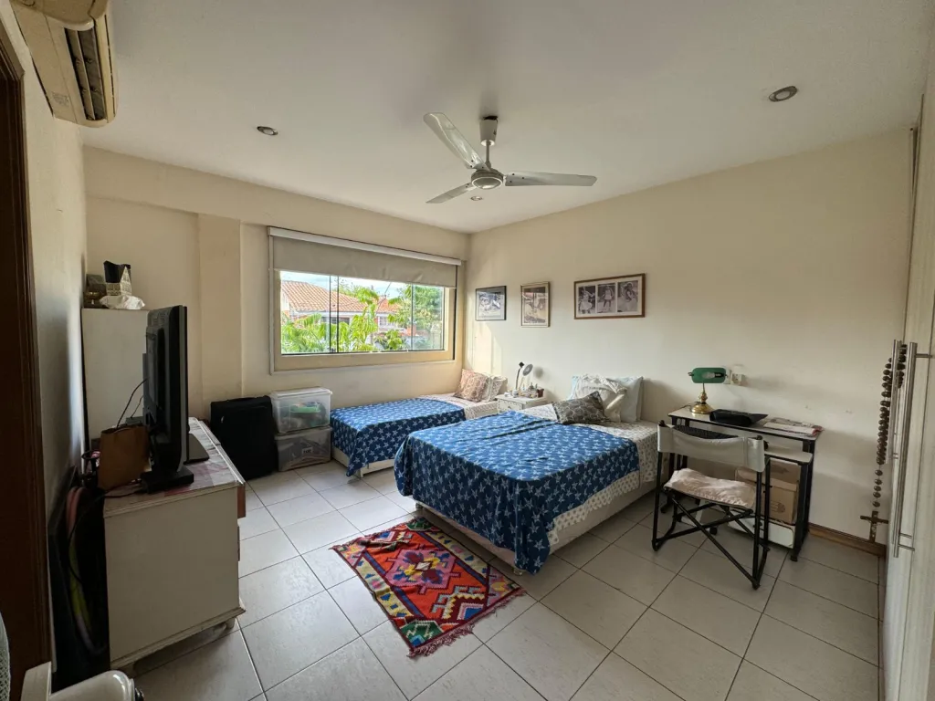 VENDO DUPLEX EN BARRIO YCUA SATI — photo 3