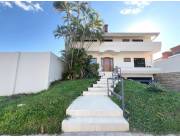 ALQUILO RESIDENCIA EN ASUNCION ZONA CARMELITAS COD 5596