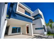 EN ALQUILER RESIDENCIA EN ZONA CIT - COLEGIO TRINITY