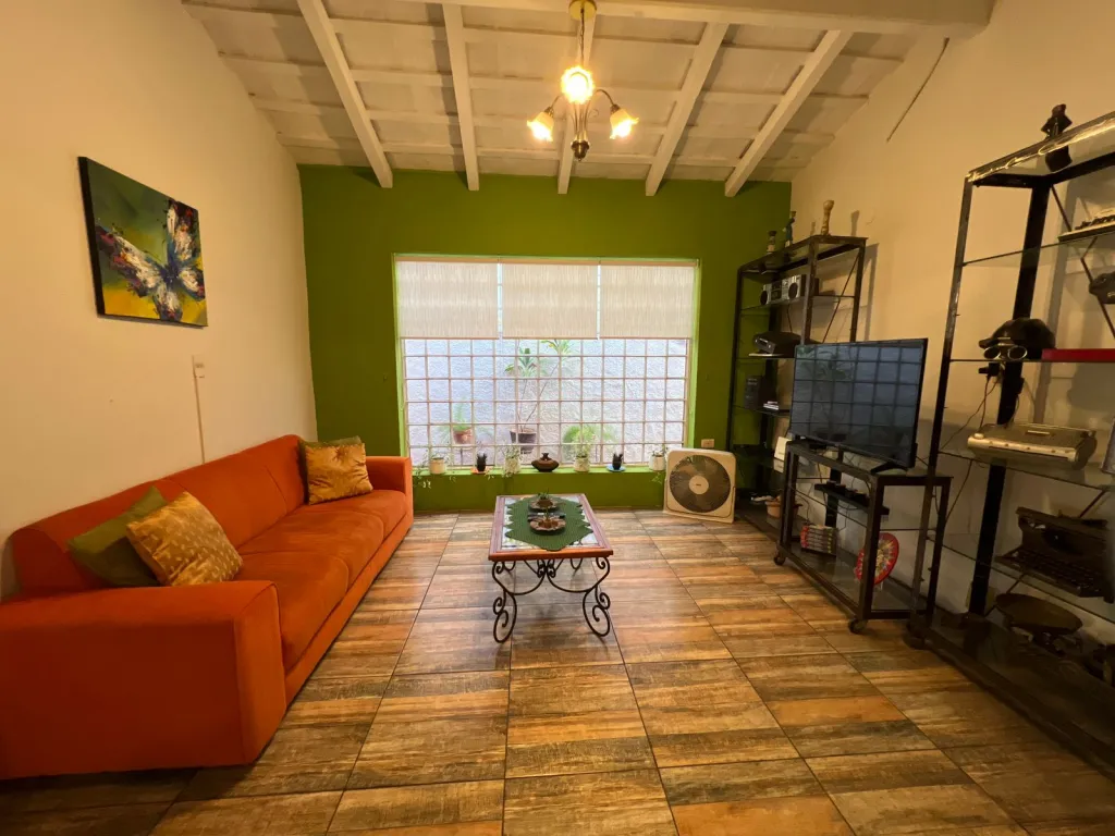 Propiedad en Venta con Salida a Dos Calles – Barrio Vista Alegre — foto 2