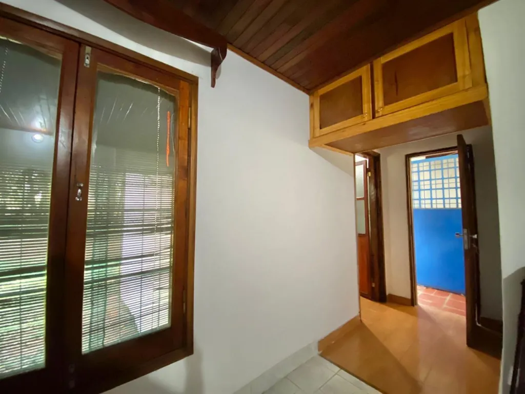 VENDO CASA QUINTA EN CABAÑAS CAACUPE + 160 M2 DE TERRENO EN OFERTA — foto 3