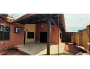 ALQUILO CASA EN LAMBARE B° SAN ISIDRO COD 5557
