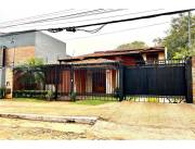 VENDO HERMOSA CASA EN FERNANDO DE LA MORA-NORTE