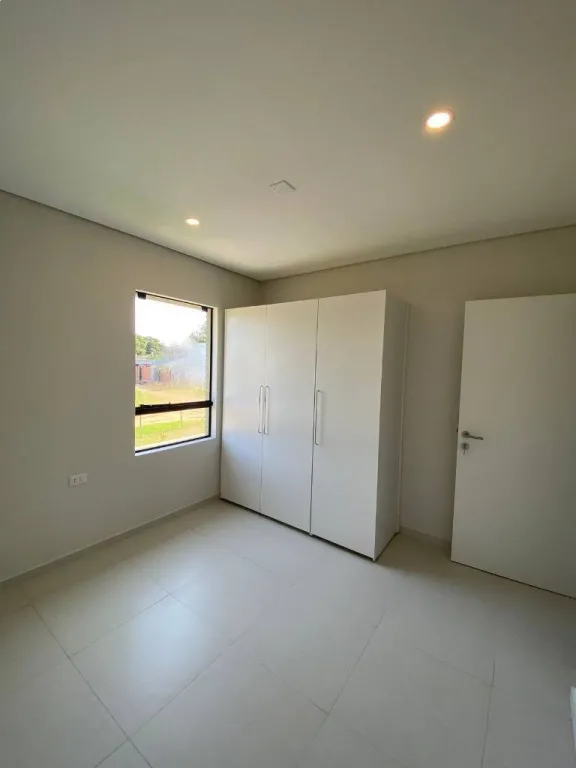 EN VENTA DUPLEX A ESTRENAR EN MARIANO ROQUE ALONSO — foto 2