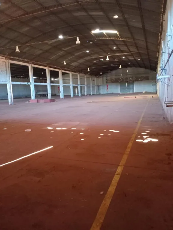 RUTA 2, CAPIATÁ: 2 IMPORTANTES DEPÓSITOS P USO COMERCIAL, 1.300 M2 CU -3.5 USDM2. — Foto 2