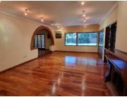 VENDO HERMOSA Y AMPLIA RESIDENCIA DE LUJO