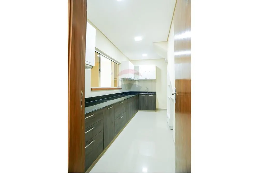 Vendo duplex en Mburucuyá asunción — foto 2