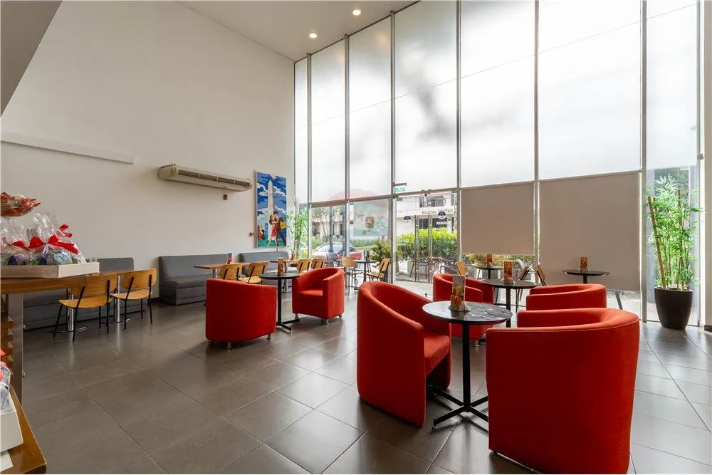 VENDO LOCAL COMERCIAL SOBRE AVENIDA ESPAÑA — foto 3