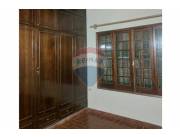 En Venta Amplia Casa ubicada en el Barrio Santa Librada, Asunción