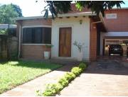 ALQUILO CASA EN LAMBARE ZONA SUPER SEIS COD 5575