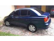 Vendo toyota platz 2004
