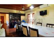 Casa en esquina con ubicación privilegiada!
