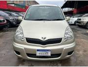Toyota funcargo año 2004 recién importado