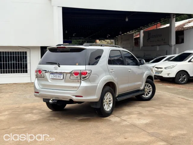 Toyota Fortuner 2014 — foto 4