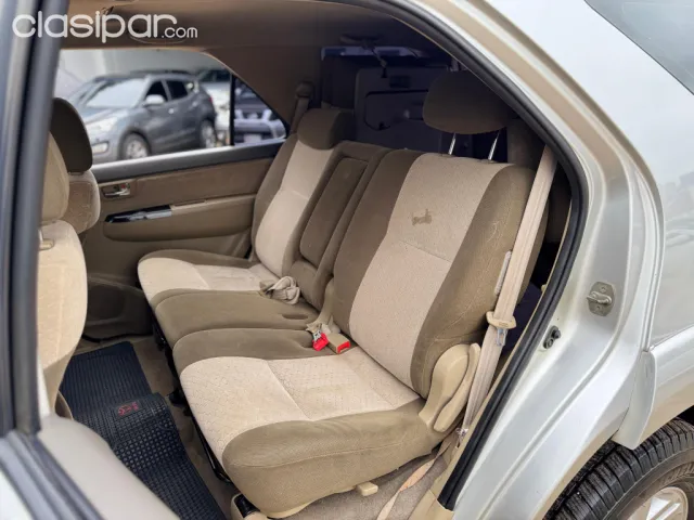 Toyota Fortuner 2014 - foto 8