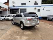 Toyota Fortuner SRV año 2014 automática 4x4 📍 Recibimos vehículo y financiamos ✅️