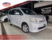 REMATO TOYOTA NEW VOXY AÑO 2009/10 RECIEN IMPORTADO ¡¡EL CONDOR DE LOS ANDES!!