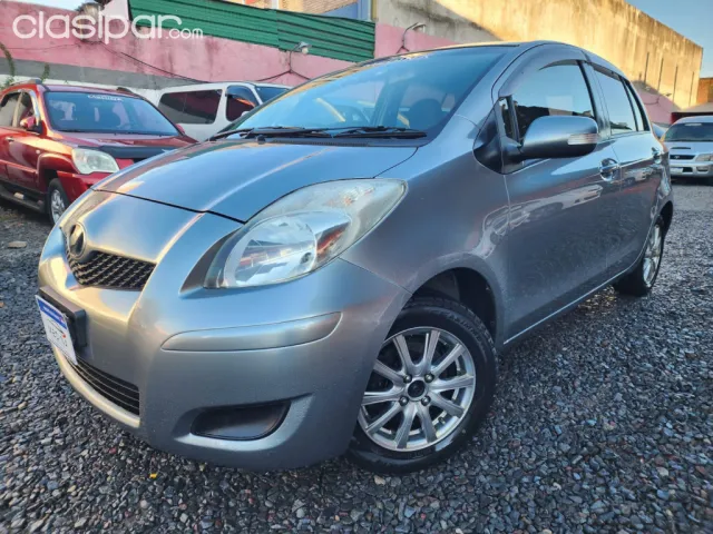 Toyota Vitz 2010 — foto 4