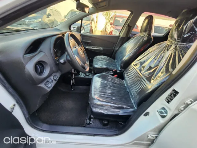 Toyota Vitz 2014 — foto 5