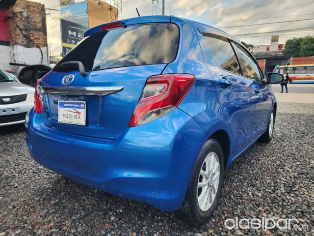 Toyota Vitz 2015 - foto 2
