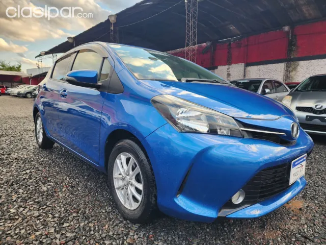 Toyota Vitz 2015 — foto 4