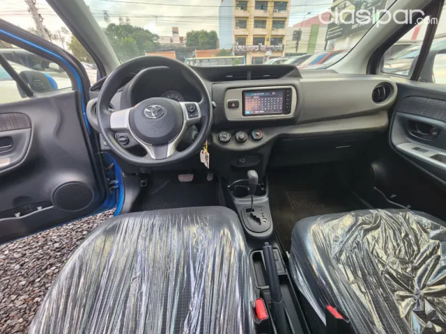 Toyota Vitz 2015 — foto 7