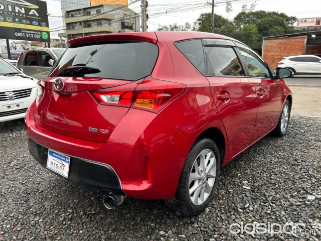 Toyota New Auris 2012 - foto 8