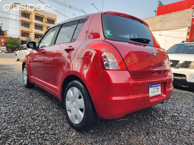 Suzuki Swift 2009 - foto 2