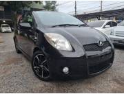 Vitz caja. Mecánico año 2006 1.5 cc