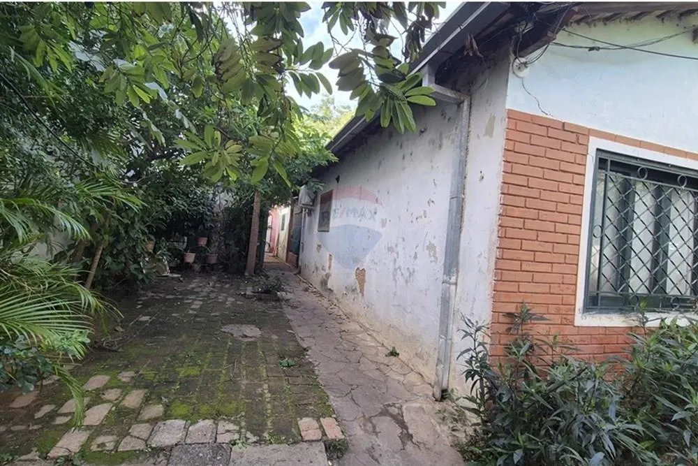 VENDO TERRENO CON CASA EN TRINIDAD ZONA CLUB TRINIDENSE — фото 3