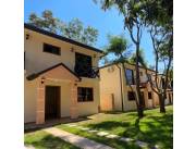 ALQUILO CASA A ESTRENAR EN CONDOMINIO VILLAGGIO