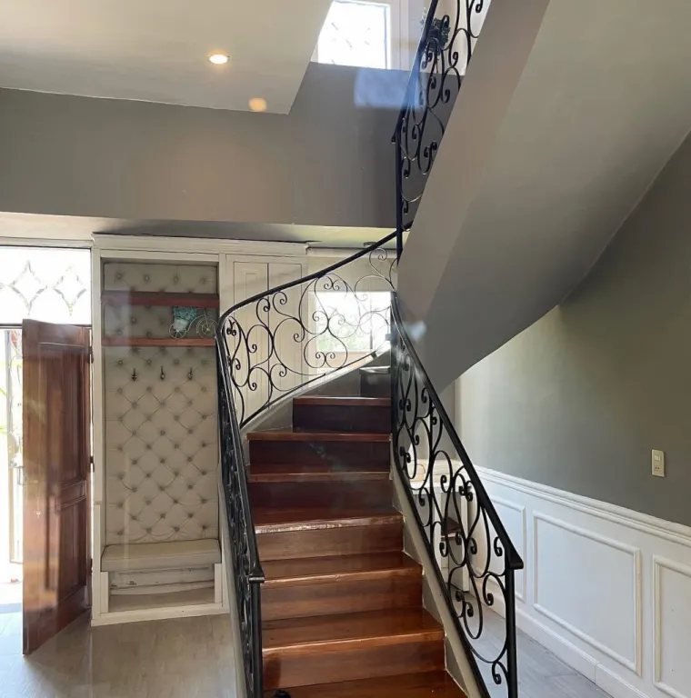 Vendo duplex Estilo Francés en Lambare zona Yacht y Golf Club — фото 3