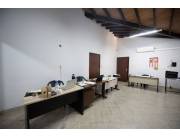 VENDO PROPIEDAD COMERCIAL FERNANDO DE LA MORA, ZONA SUR