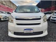 Toyota new Noah 2009/10 recién importado