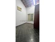 EN VENTA CASA EN LUQUE BARRIO PALMA LOMA