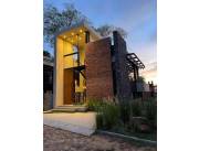 EN VENTA - EXCLUSIVA RESIDENCIA FINAMENTE AMOBLADA EN SAN BERNARDINO