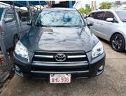 Vendo hermoso RAV4 de TOYOTOSHI