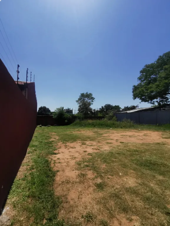 Vendo terreno en Luque - Segundo Barrio. — foto 3