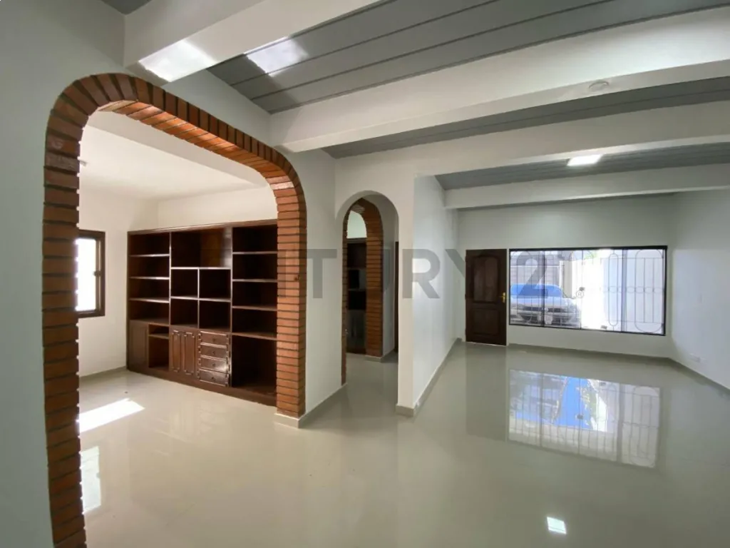 VENDO HERMOSA CASA EN BARRIO JARA — foto 3