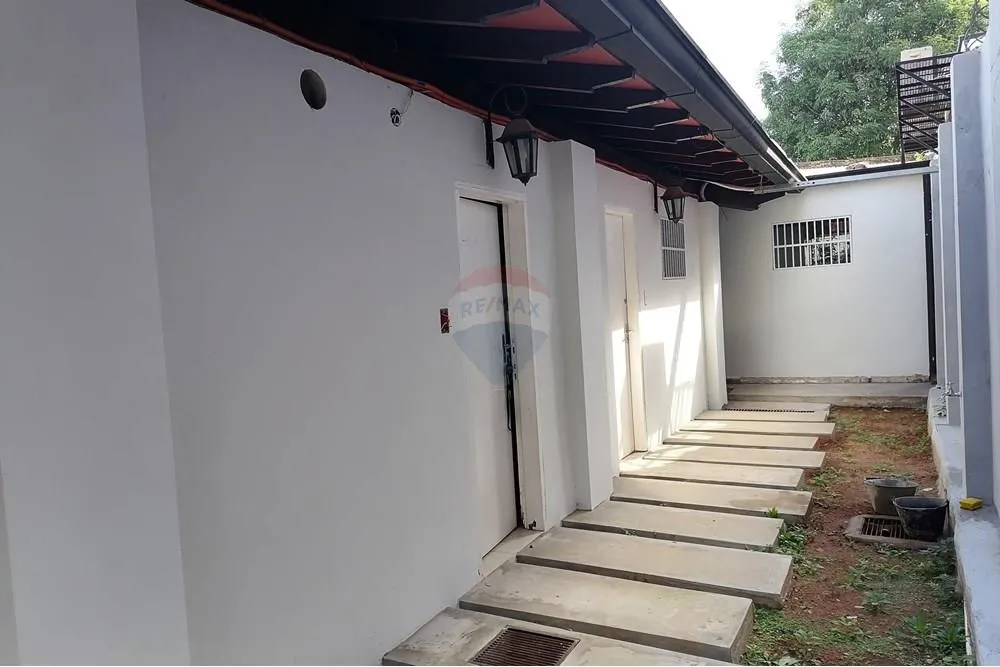 VENDO CASA EN CARMELITAS EN ESQUINA — foto 3