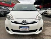 Toyota new ractis año 2013